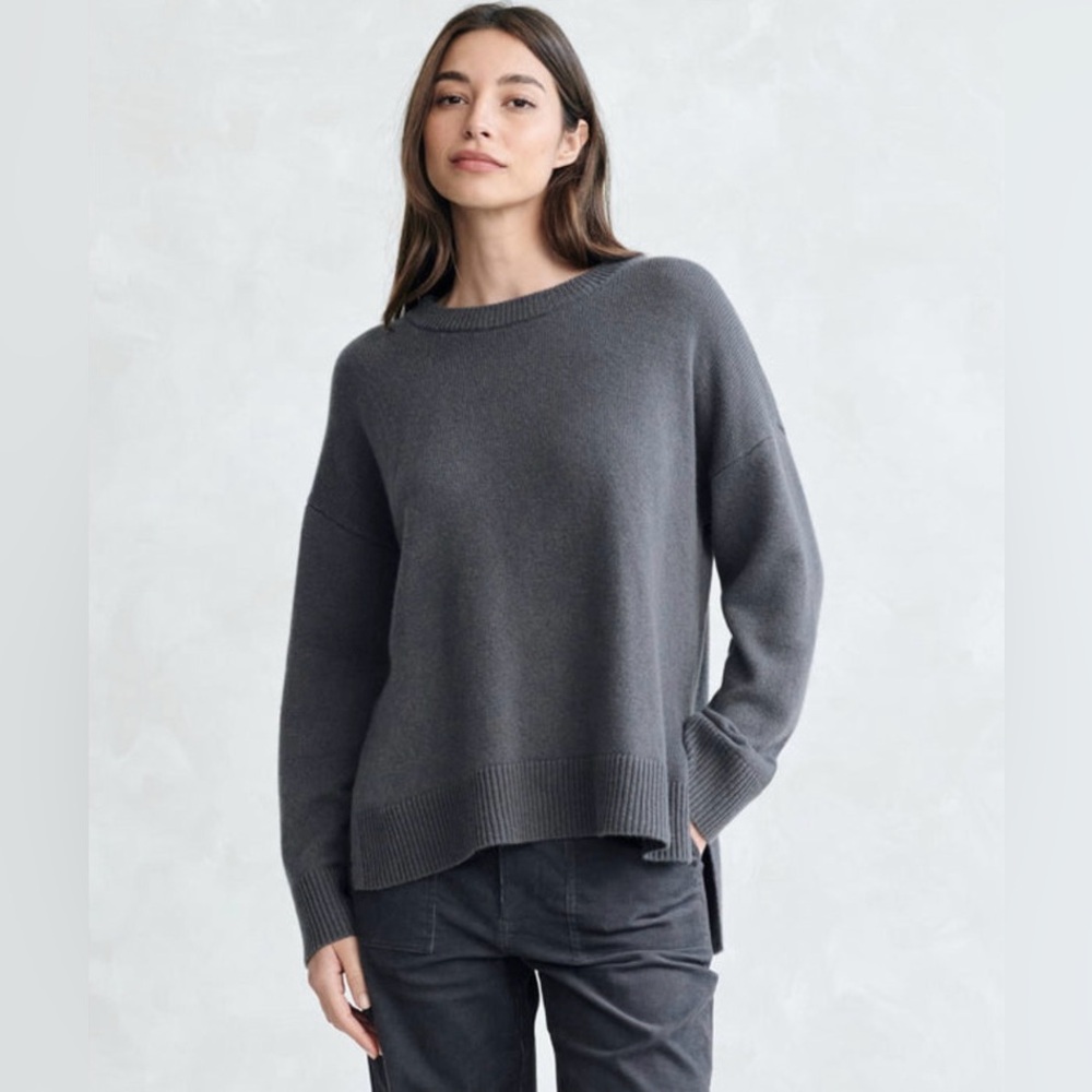 100% Cashmere Boyfriend Sweater - Picture 2 of 6